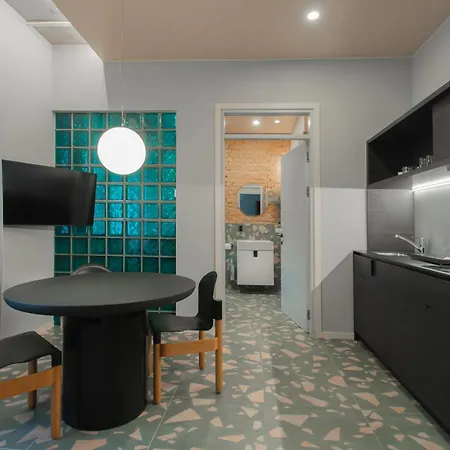 Apartment Resume *